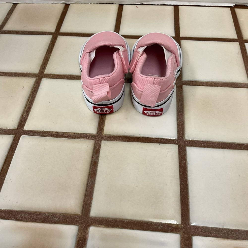 Vans Pink Slip-On Shoes - Picture 6 of 9